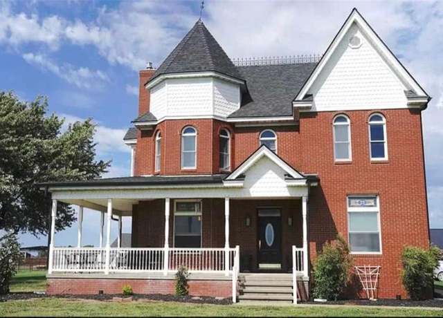 Property at 346 E Central Rd, Lamar, MO 64759, 4 beds, 2.5 baths