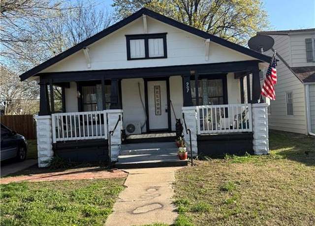 Property at 907 W 5th St, Coffeyville, KS 67337, 2 beds, 1 bath