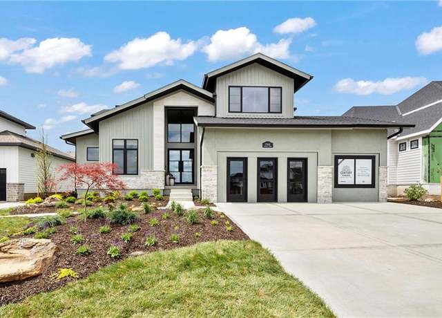 Property at 17008 Rosehill St, Overland Park, KS 66221, 5 beds, 5.5 baths