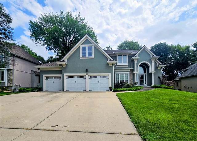 Property at 9419 N Flora Ave, Kansas City, MO 64155, 4 beds, 4 baths