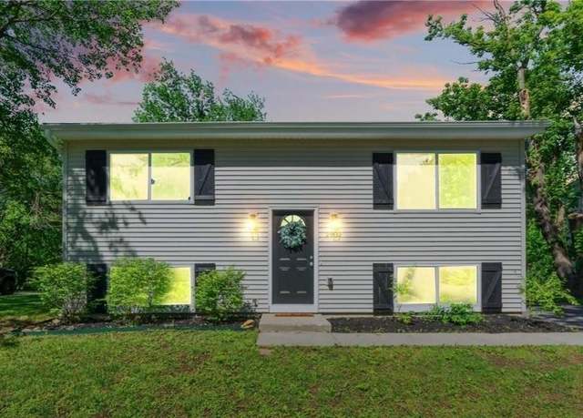 Property at 2800 N 68th St, Kansas City, KS 66109, 4 beds, 1.5 baths