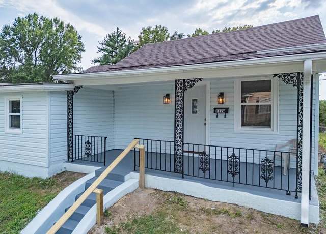 Property at 1124 N Lynn St, Independence, MO 64050, 4 beds, 2 baths