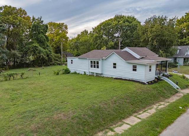 Property at 1124 N Lynn St, Independence, MO 64050, 4 beds, 2 baths