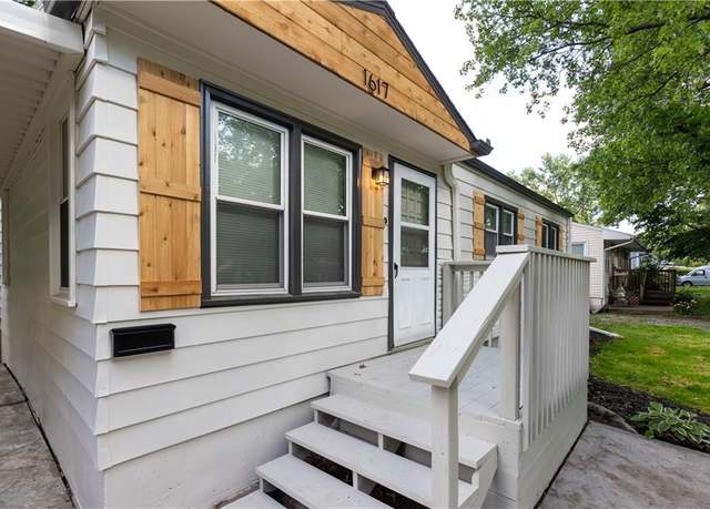 Property at 1617 N Pearl St, Independence, MO 64050, 3 beds, 2 baths