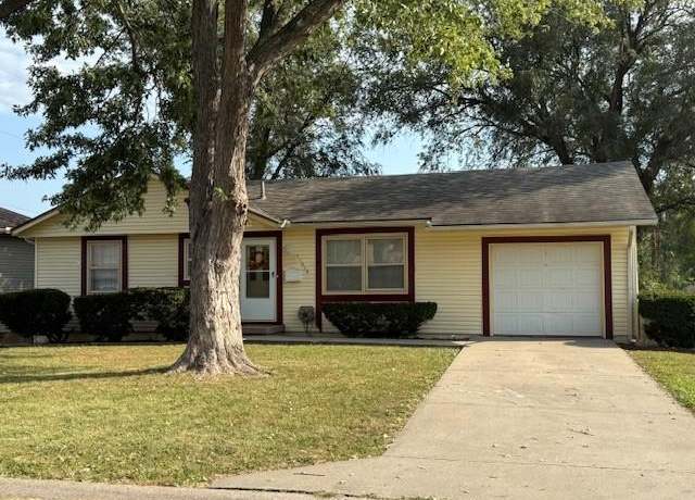 Property at 11013 E 74th St, Raytown, MO 64133, 3 beds, 1 bath