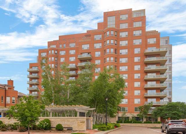 Property at 4950 Central St #308, Kansas City, MO 64112, 2 beds, 2 baths