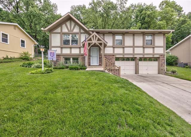 Property at 6111 NW 49th Ter, Kansas City, MO 64151, 3 beds, 2 baths
