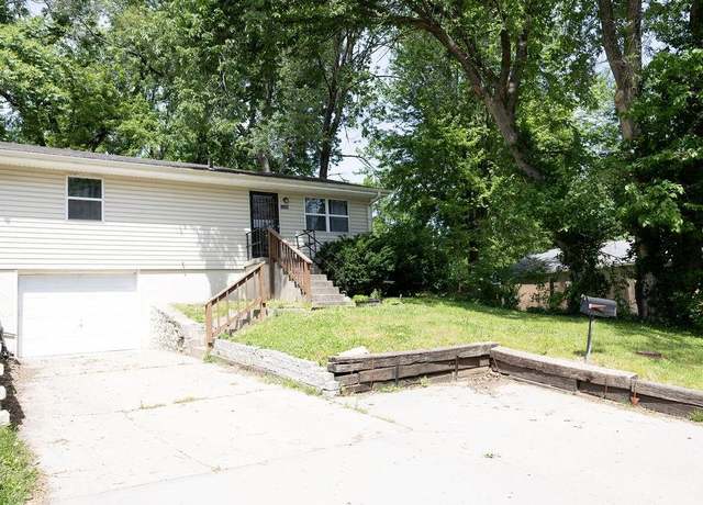 Property at 108 N Evanston Ave, Independence, MO 64053, 3 beds, 1 bath