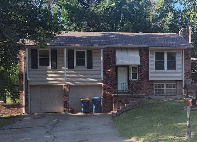 Property at 11236 S Smart Ave, Sugar Creek, MO 64054, 3 beds, 2 baths