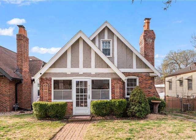 Property at 417 E 62nd St, Kansas City, MO 64110, 3 beds, 2 baths