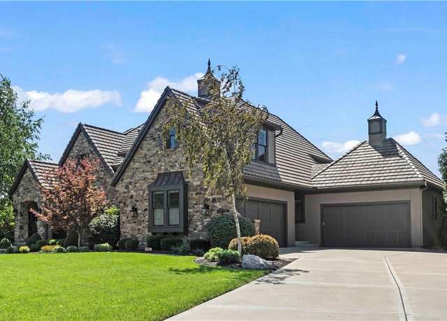 Property at 15917 King St, Overland Park, KS 66221, 5 beds, 6 baths