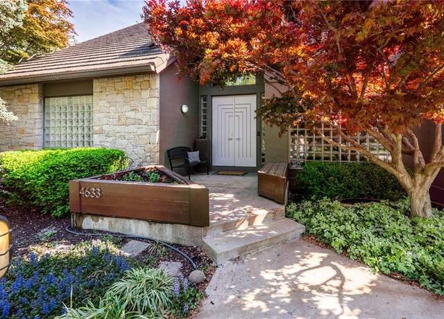 Property at 4633 Muirfield Dr, Lawrence, KS 66047, 4 beds, 4.5 baths