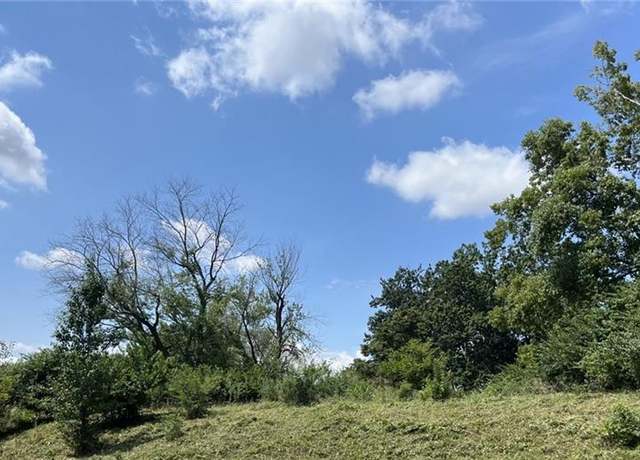 Property at 3737 N Brighton Ave, Kansas City, MO 64117