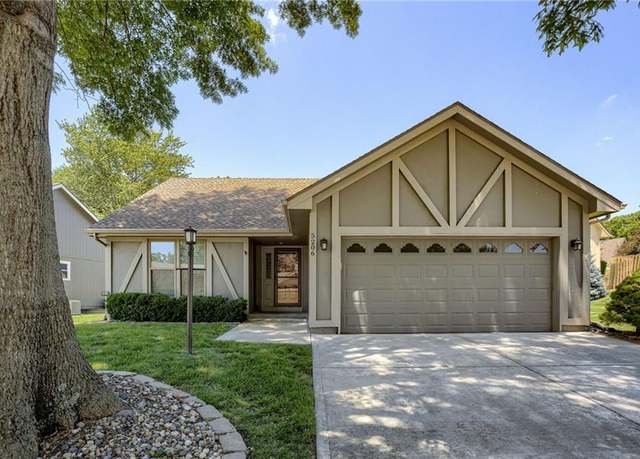Property at 5206 NW 84th Pl, Kansas City, MO 64154, 3 beds, 2.5 baths