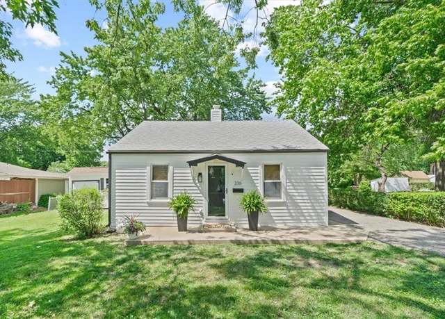 Property at 236 W Park St, Gardner, KS 66030, 2 beds, 1 bath