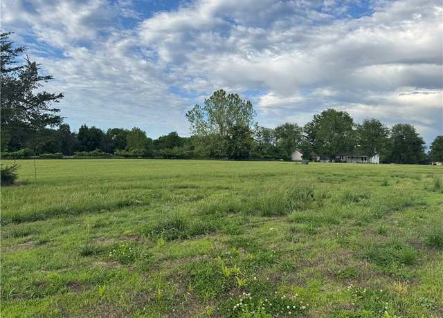 Property at 30202 Norris Ct, Grain Valley, MO 64029