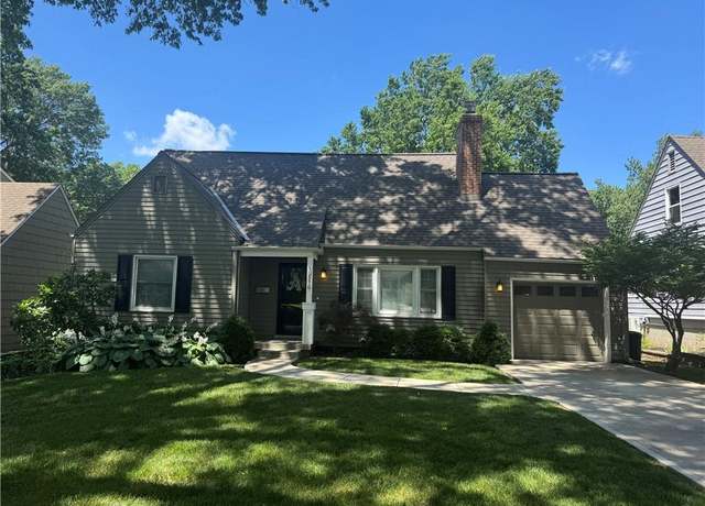 Property at 5510 Rosewood St, Roeland Park, KS 66205, 3 beds, 2.5 baths