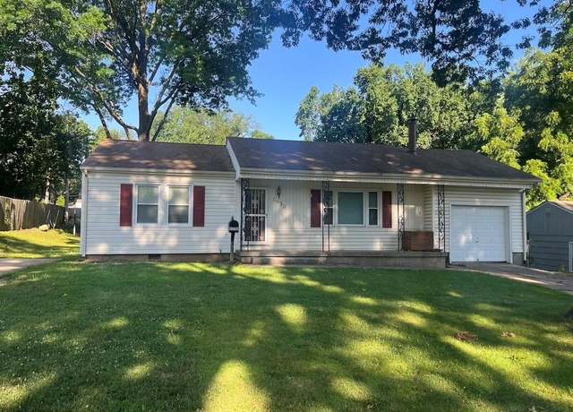 Property at 7530 Pawnee St, Prairie Village, KS 66208, 3 beds, 1 bath