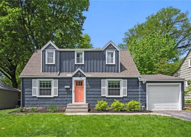 Property at 7720 Mcgee St, Kansas City, MO 64114, 3 beds, 1.5 baths