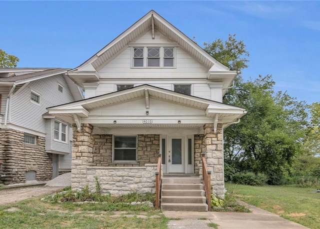 Property at 4010 Prospect Ave, Kansas City, MO 64130, 4 beds, 2 baths