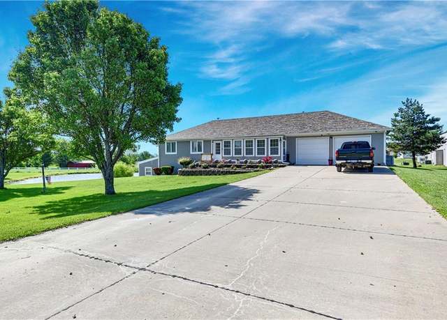 Property at 13751 W 243rd St, Louisburg, KS 66053, 3 beds, 2 baths