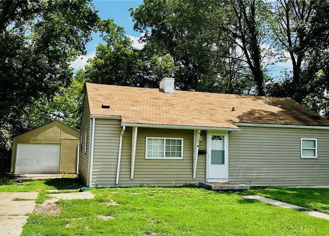 Property at 5707 Swope Pkwy, Kansas City, MO 64130, 3 beds, 1 bath