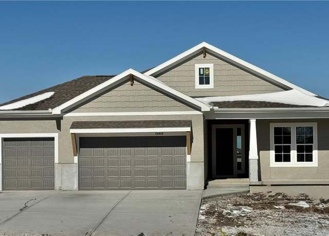 Property at 24938 W 145th Pl, Olathe, KS 66061, 4 beds, 3 baths
