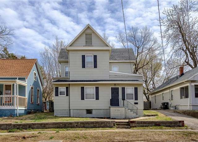 Property at 713 N Liberty St, Independence, MO 64050, 4 beds