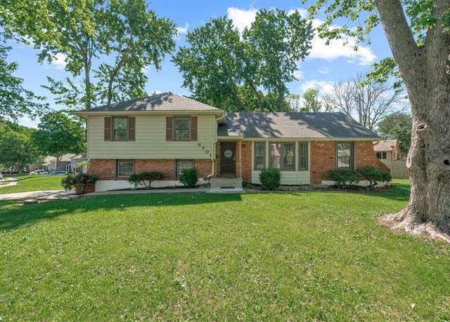 Property at 6701 E 126th St, Grandview, MO 64030, 3 beds, 3 baths
