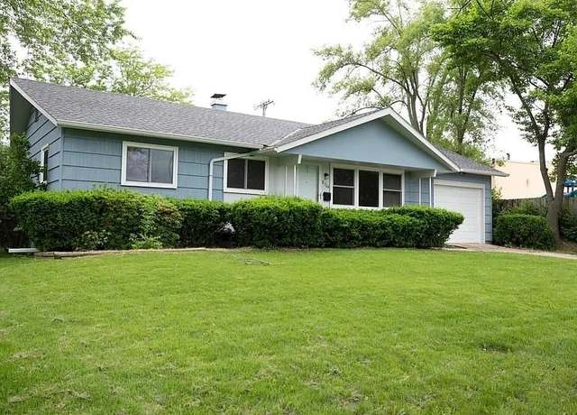 Property at 8704 Manchester Ave, Kansas City, MO 64138, 3 beds, 1 bath