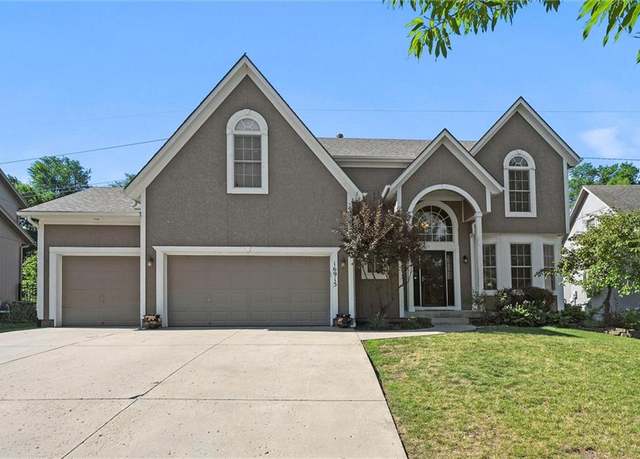 Property at 16915 W 162 St, Olathe, KS 66062, 5 beds, 4.5 baths