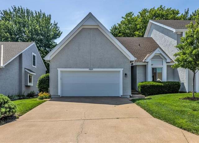 Property at 11065 W 98th St, Overland Park, KS 66214, 3 beds, 4 baths