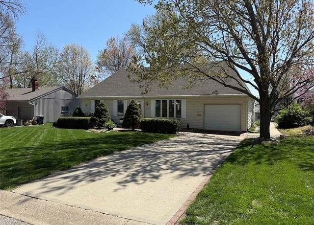 Property at 3707 NE 49th Ter, Kansas City, MO 64119, 3 beds, 2.5 baths