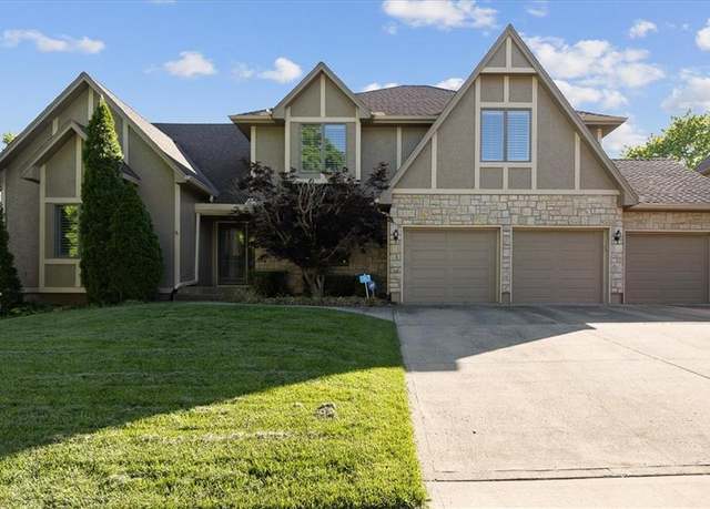 Property at 12309 E 63rd Ter, Kansas City, MO 64133, 4 beds, 2.5 baths