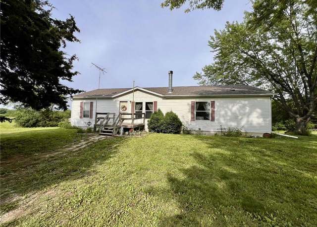 Property at 8872 Kingman Rd, Oskaloosa, KS 66066, 4 beds, 2 baths