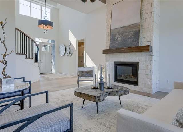 Property at 18401 Monrovia St, Overland Park, KS 66013, 4 beds, 3.5 baths