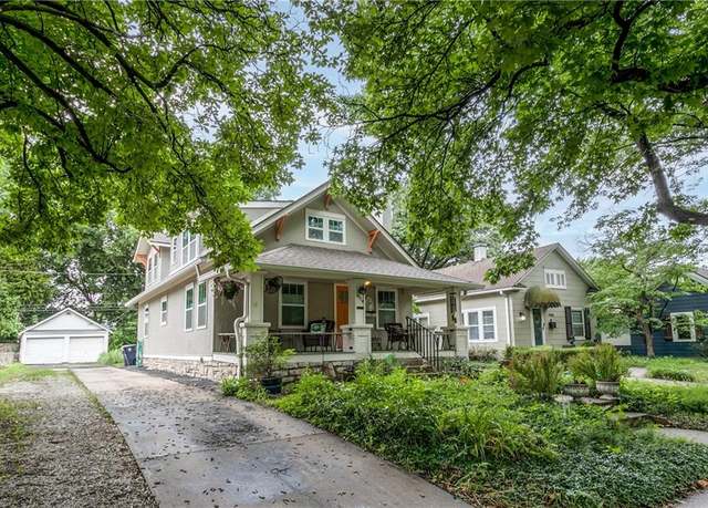 Property at 5914 Holmes St, Kansas City, MO 64110, 3 beds, 2 baths
