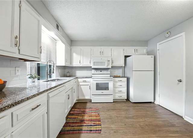 Property at 12704 W 110th Ter, Overland Park, KS 66210, 2 beds, 2 baths
