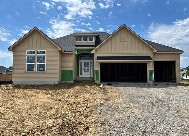 Property at 16500 Ingalls St, Gardner, KS 66030, 3 beds, 2 baths