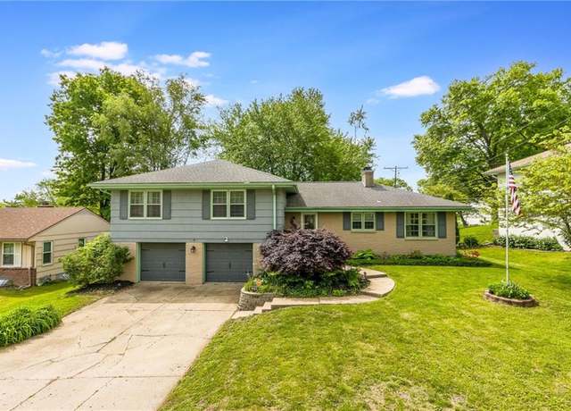 Property at 3719 NE 48th St, Kansas City, MO 64119, 4 beds, 2 baths