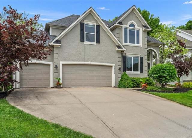 Property at 14124 Flint St, Overland Park, KS 66221, 5 beds, 4.5 baths