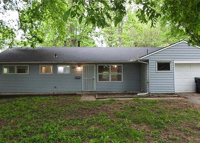 Property at 7507 E 108th St, Kansas City, MO 64134, 4 beds, 2 baths