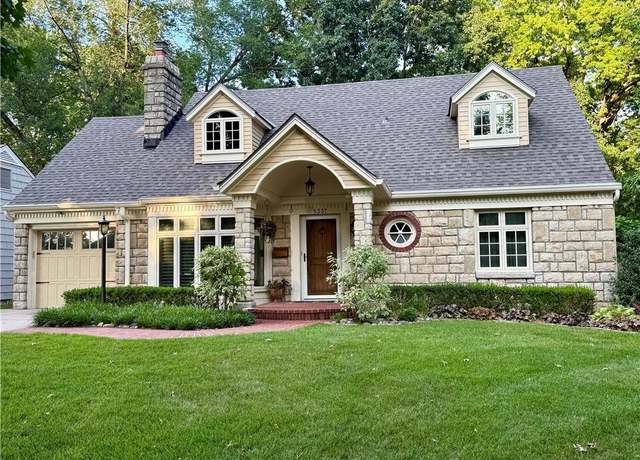 Property at 5337 Canterbury Rd, Fairway, KS 66205, 4 beds, 2.5 baths