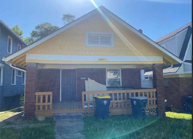 Property at 6227 Forest Ave, Kansas City, MO 64110, 2 beds, 1 bath