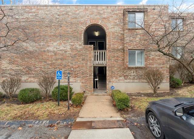 Property at 1812 E 97 St Unit B, Kansas City, MO 64131, 1 bed, 1 bath