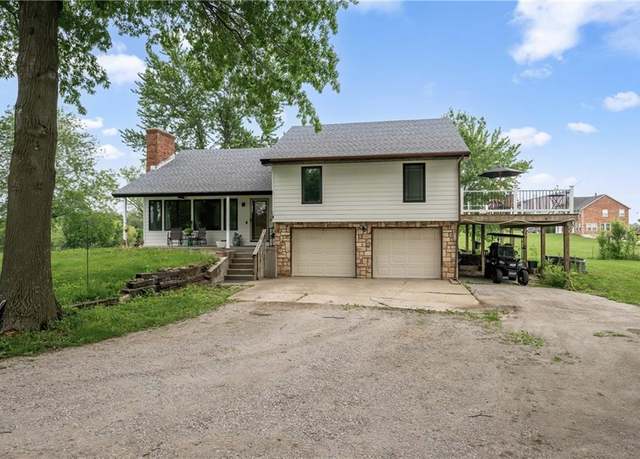 Property at 19109 Quinn Rd, Trimble, MO 64492, 3 beds, 3 baths