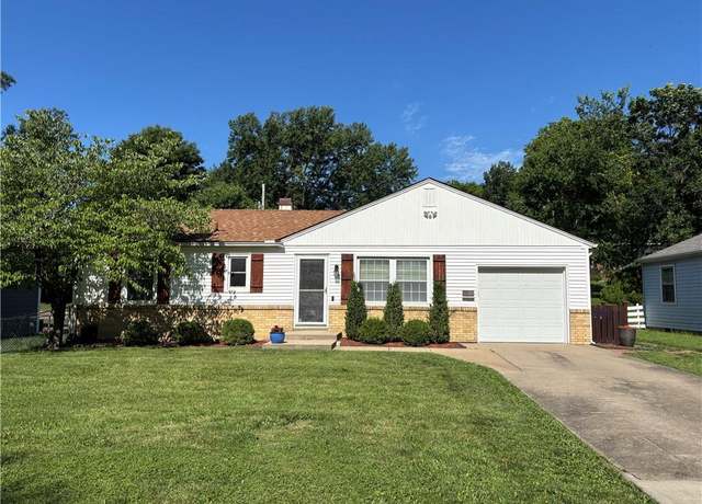 Property at 7134 Riggs St, Overland Park, KS 66204, 2 beds, 1 bath