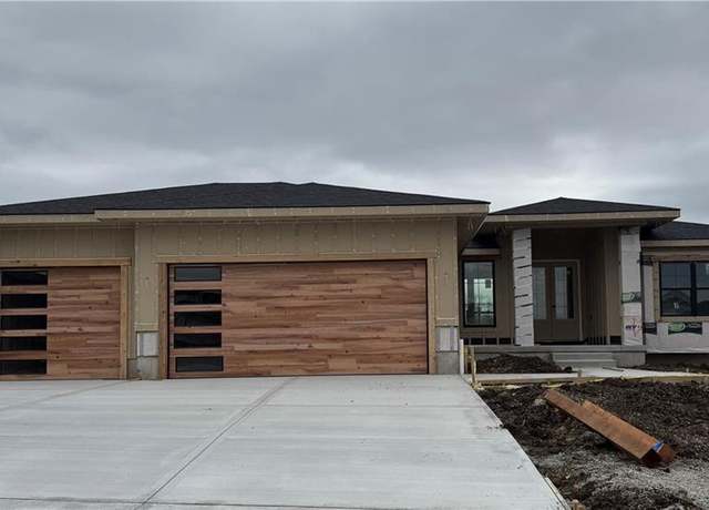 Property at 13531 NE 114th Pl, Kearney, MO 64060, 5 beds, 3 baths