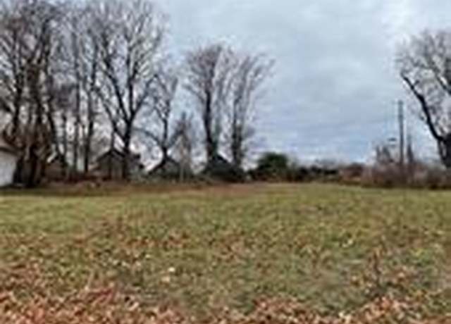 Property at 4203 Virginia Ave, Kansas City, MO 64110