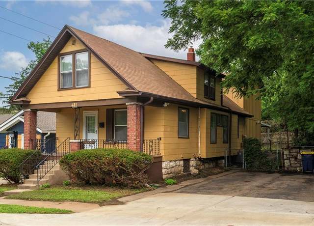 Property at 411 N Kensington Ave, Kansas City, MO 64123, 4 beds, 2 baths